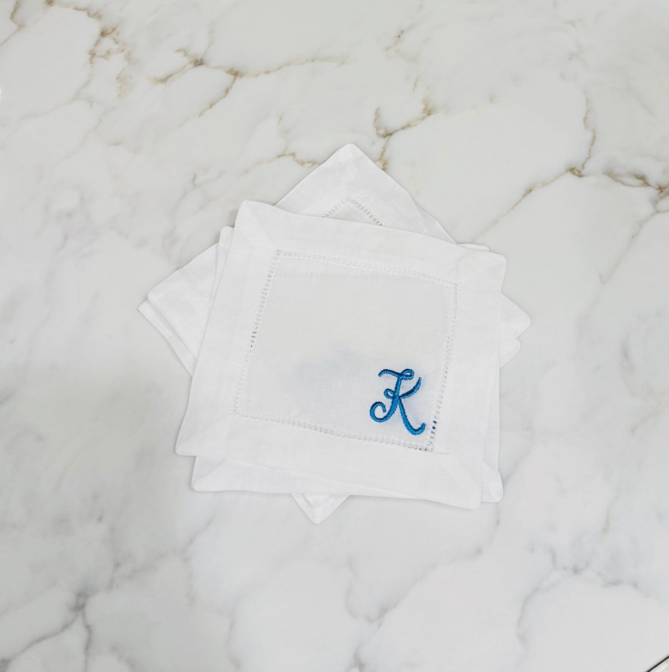 Set of 4 embroidered cocktail napkins